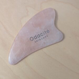 Odacite Skincare Gua Sha In Rose Quartz
